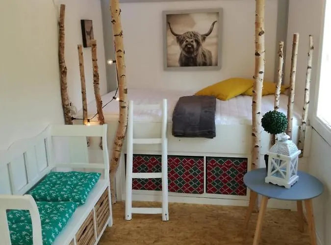Zurück zur Natur - Urlaub im Zirkuswagen, Sommeratelier oder Tipi
