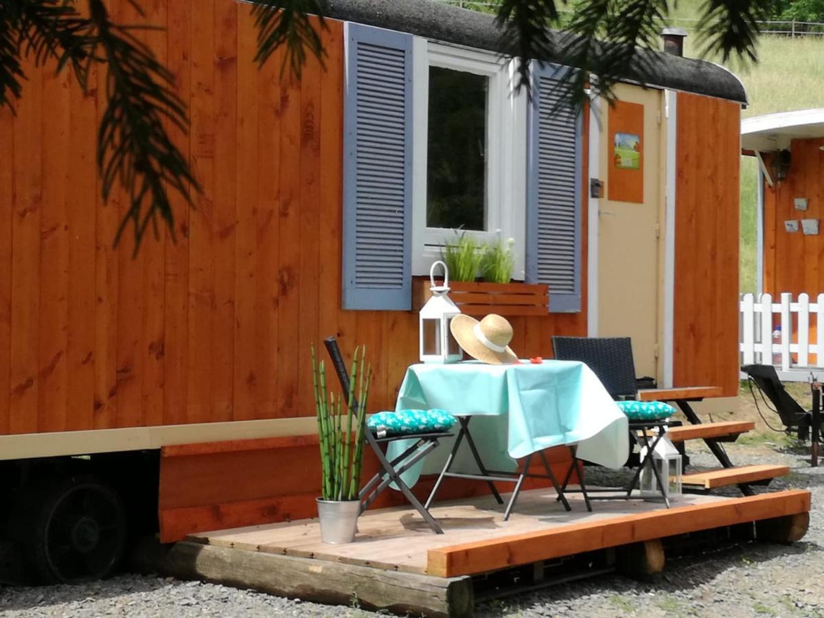 Apartment Zurück Zur - Urlaub Im Zirkuswagen, Sommeratelier Oder Tipi *